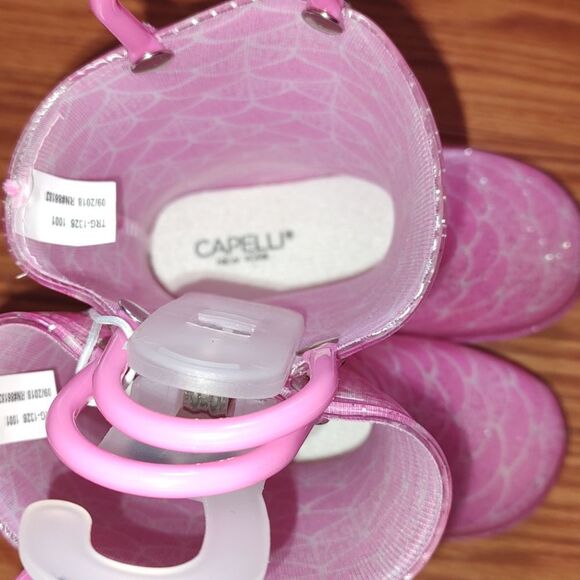 Girls Capelli New York pink mermaid print rain boots Sz 6 NWT - Picture 6 of 8